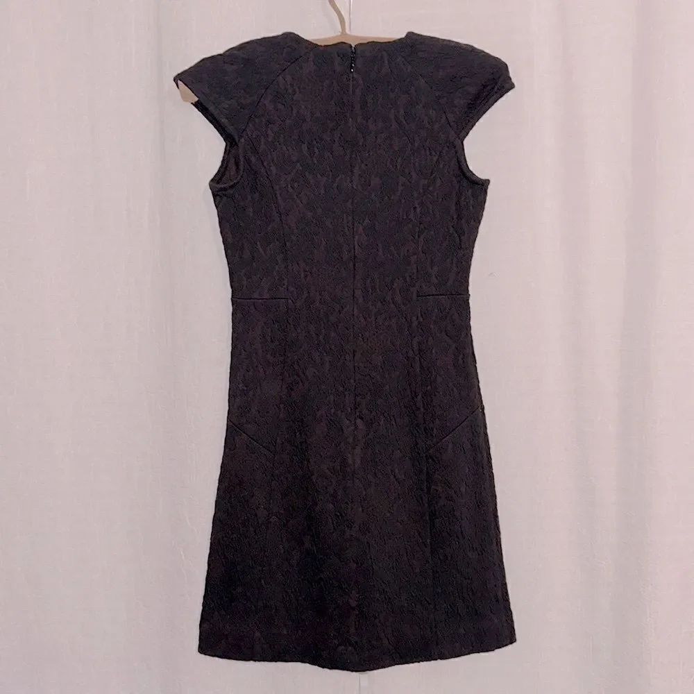 Ann Taylor 00P Wine Black Damask Cap Sleeve Back Zip Floral Textured Shift Dress